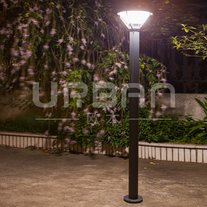 Solar Garden Light - 6W Solar Garden Light